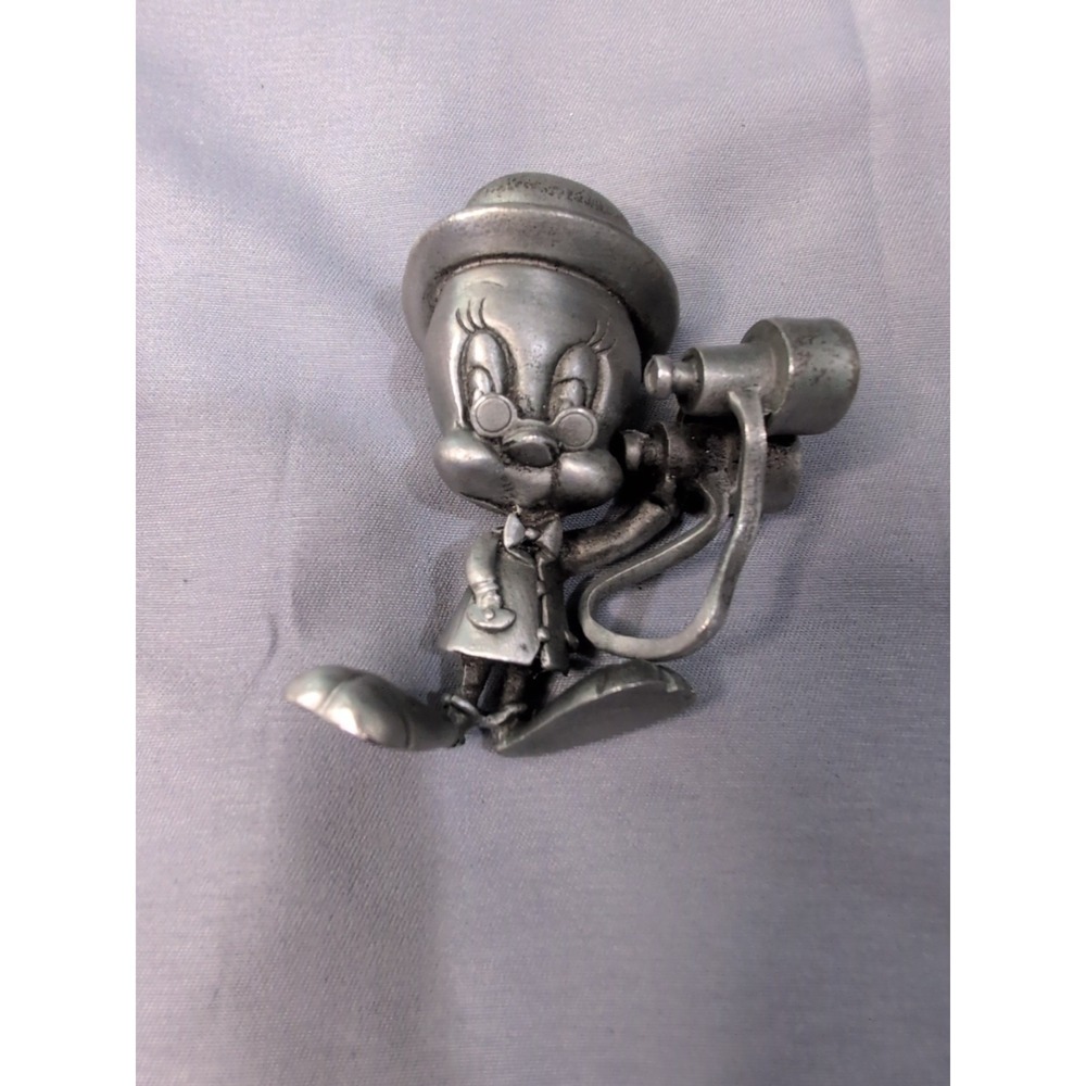 Tweety Bird "Bird Watcher" or Detective Looking Through Binoculars Figurine 1992